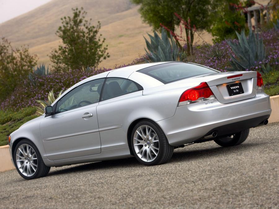  Volvo C70 T5 2005 года  (US) (фото 30 из 30)